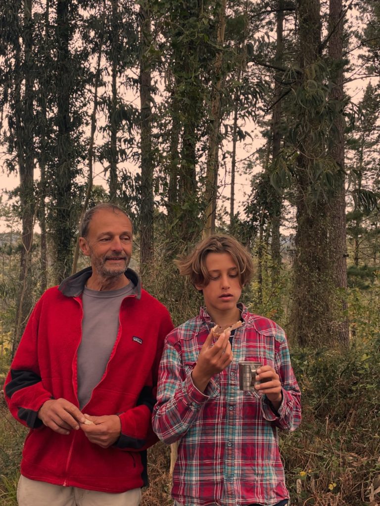 Bivouac sauvage ados parnents